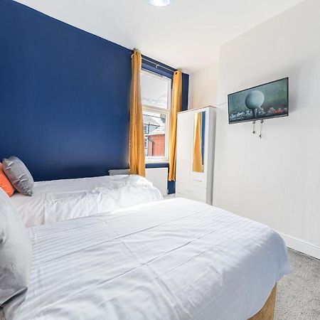 Stylish Luxury Large 4Br Kingbed Lägenhet Barrow-in-Furness Exteriör bild